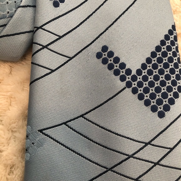 Vintage Givenchy Tie - Picture 6 of 10